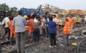 phm4rce8_odisha-train-accident_625x300_04_June_23