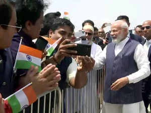 uqinrrg8_pm-modi-_640x480_21_June_23