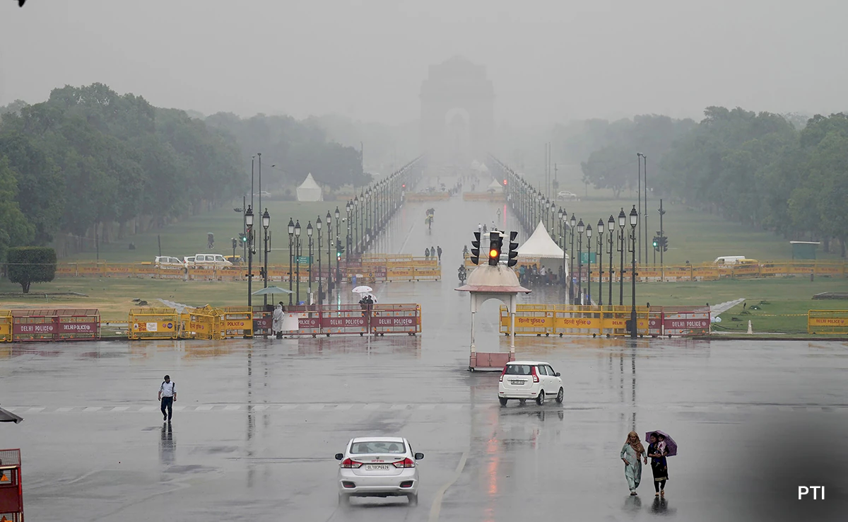 9togs2lg_delhi-rain-generic-pti_625x300_02_May_23