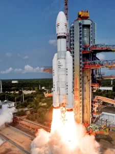 lvm-3_launch_a-three_four