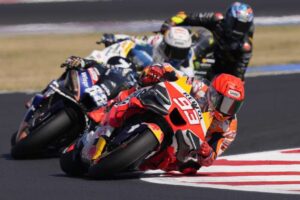 16943487731023240_italy_san_marino_motorcycle_grand_prix_10221