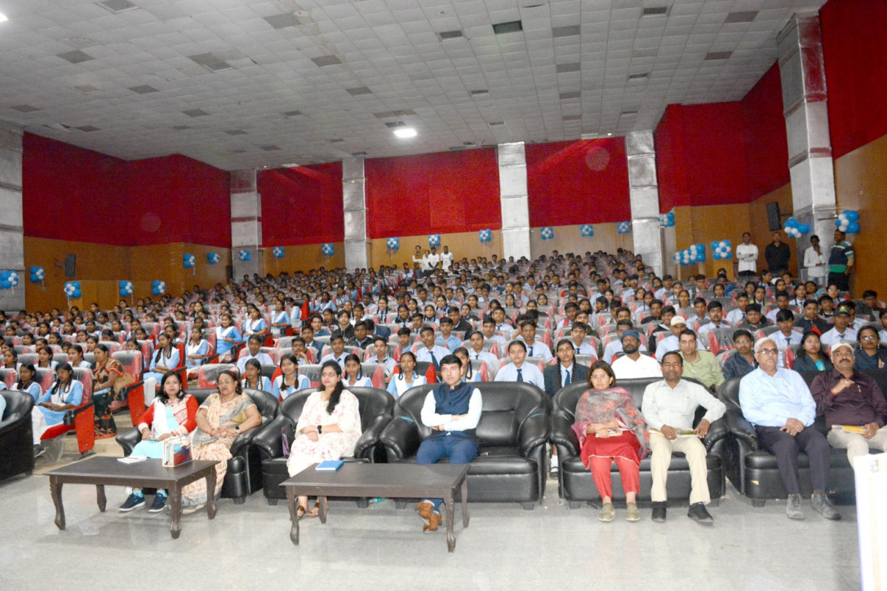 1706540373_8bf8ef4506ab0852b836