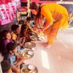 रायपुर : विशेष लेख : आंगनबाड़ी केन्द्रों में ‘न्योता भोज’ कार्यक्रम : पोषण, शिक्षा और जनभागीदारी का राज्यव्यापी अभियान