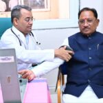 रायपुर : स्वास्थ्य के प्रति जागरूकता का संदेश: मुख्यमंत्री श्री विष्णुदेव साय ने विधानसभा परिसर में तीन दिवसीय स्वास्थ्य शिविर का किया शुभारंभ